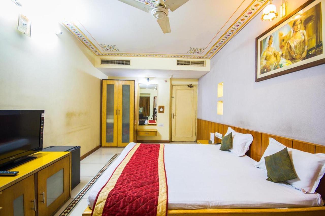 Hotel Shalimar Jaipur Ngoại thất bức ảnh